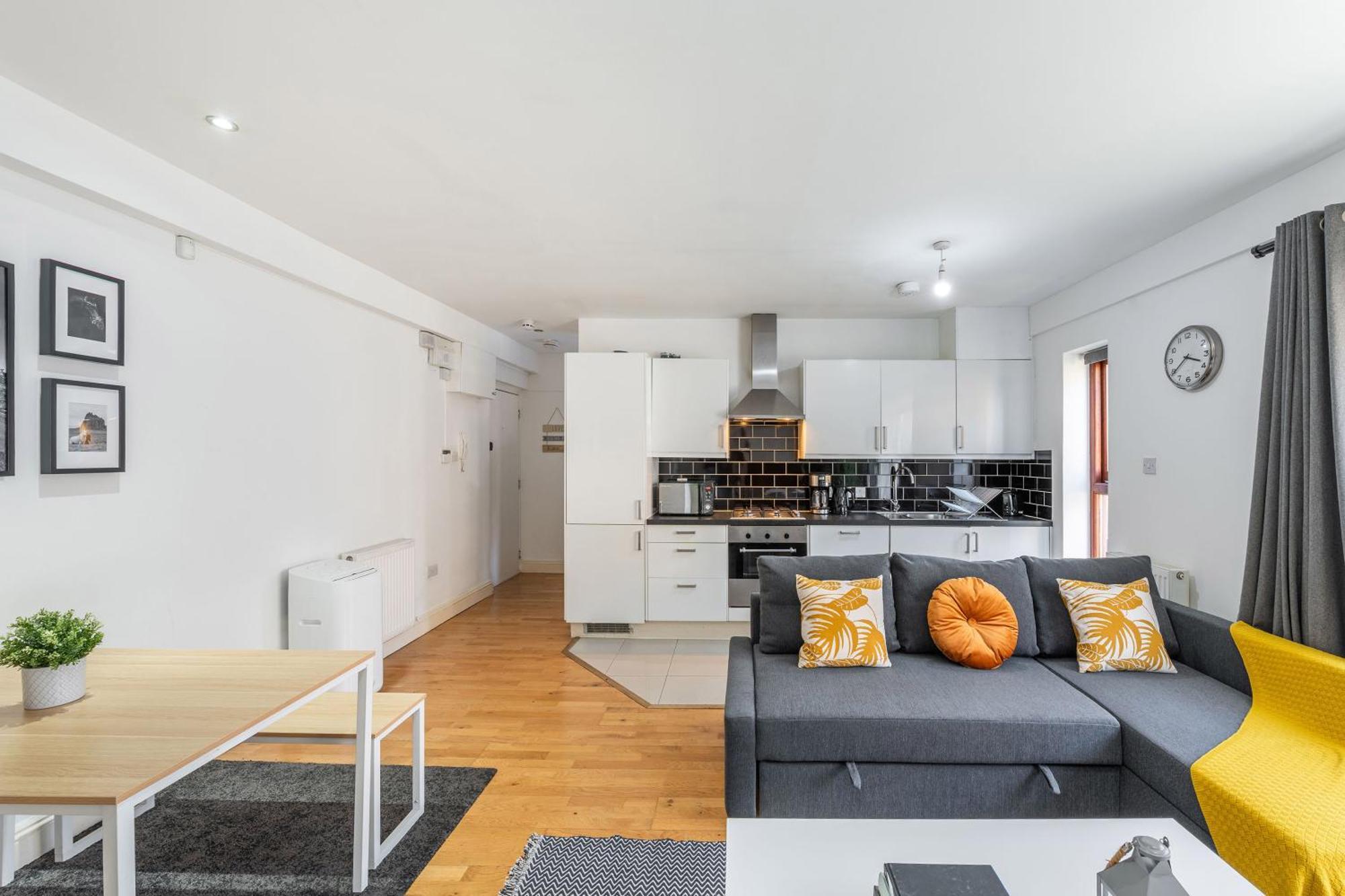 London Waterloo Apartment With Large Private Terrace - View Of The London Eye - 1 Bedroom 1 Bath Buitenkant foto